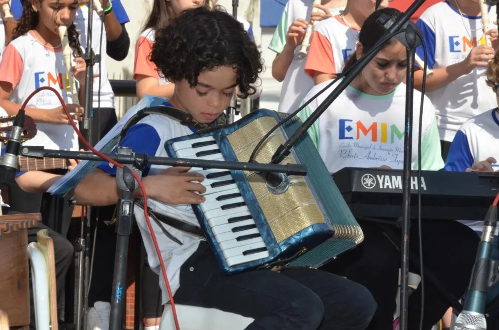 Últimos dias para se inscrever nas aulas de música da EMIM em Franca!