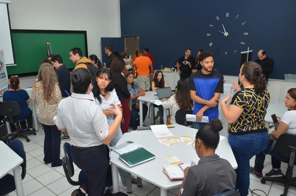 Emprega Franca inicia semana com 334 vagas de trabalho